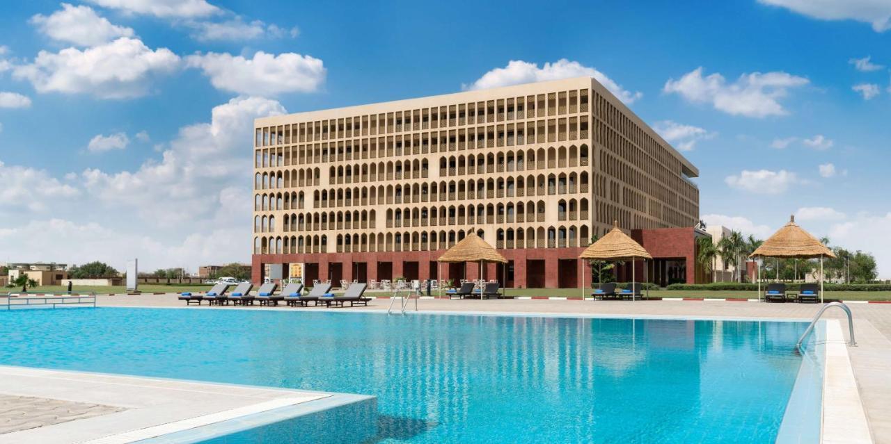Radisson Blu Hotel NʼDjamena מראה חיצוני תמונה