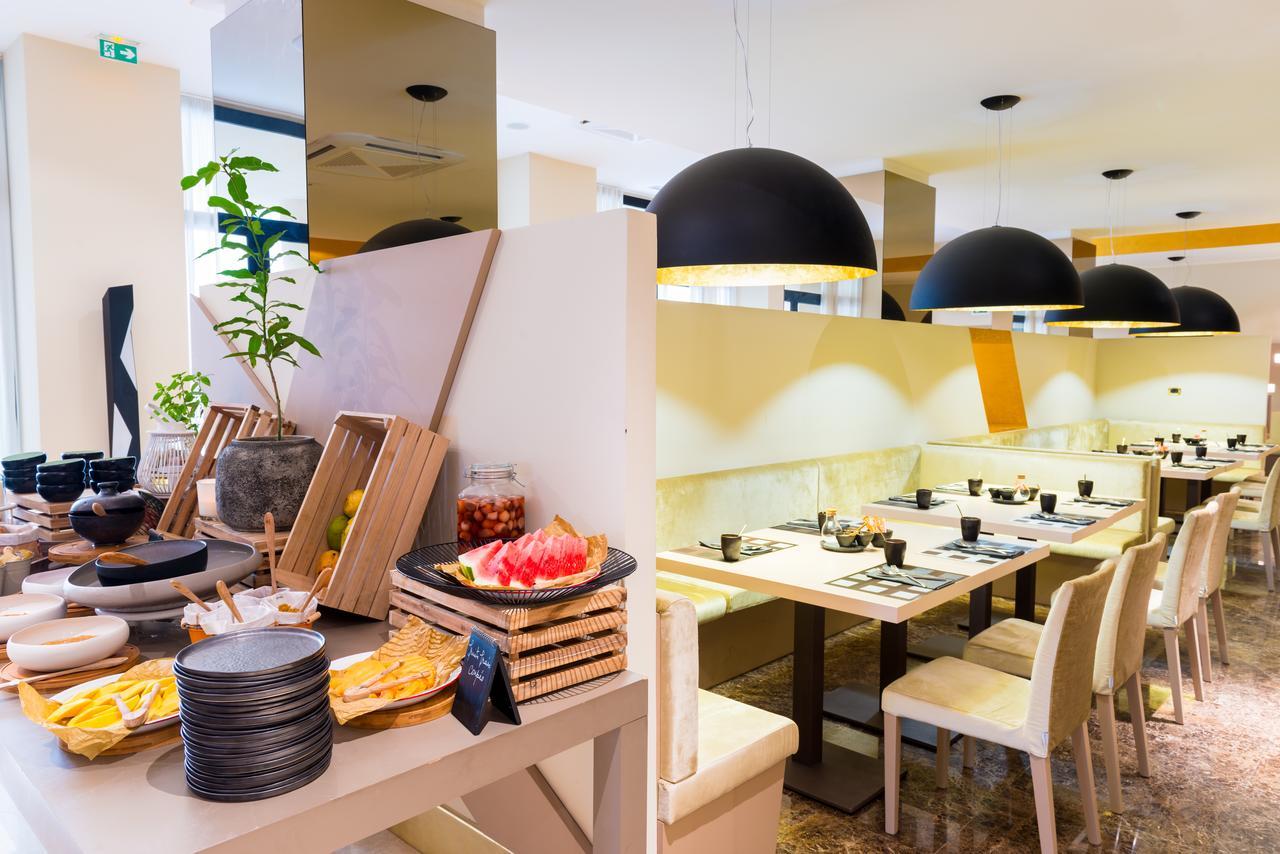 Radisson Blu Hotel NʼDjamena מראה חיצוני תמונה